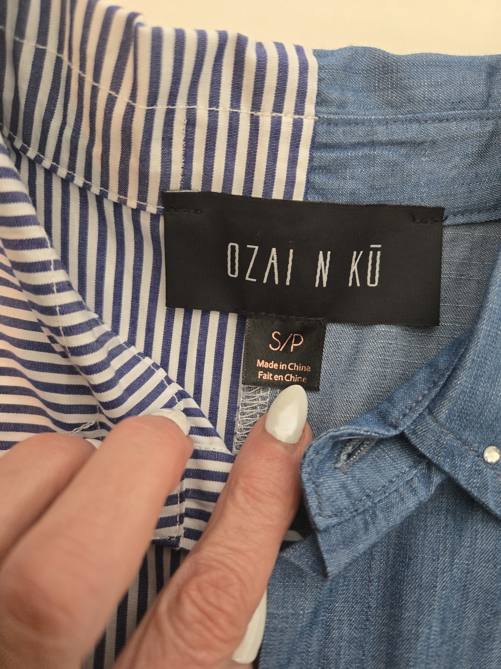 NWOT OZANI N KU Two-Tone Blue Striped & Chambray Button-Down Shirt Womens Size S - Picture 3 of 13